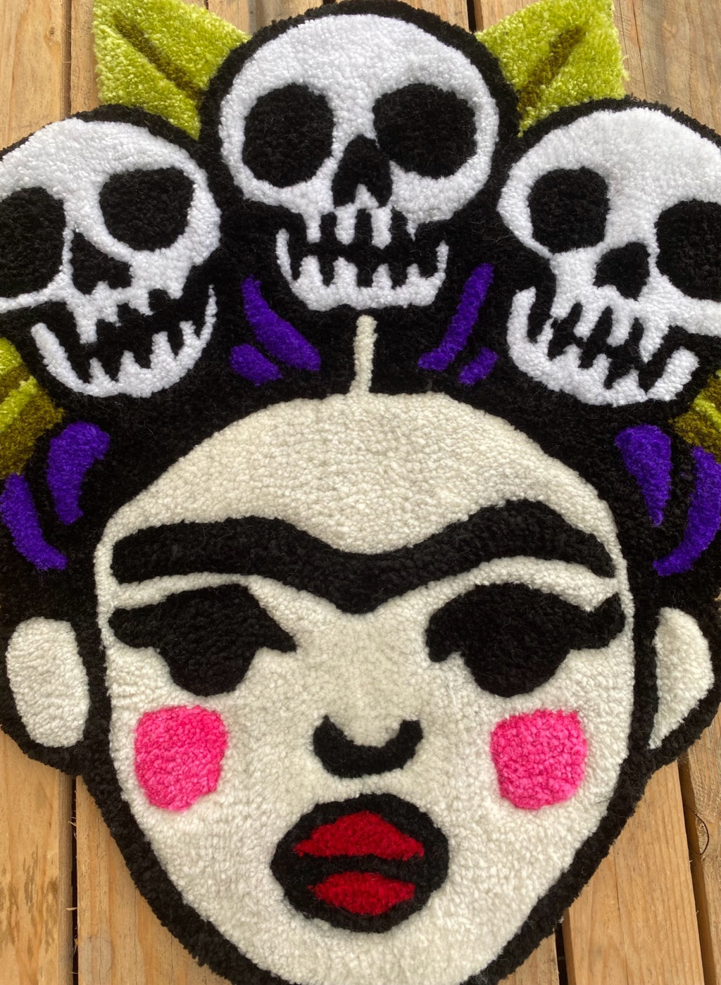 Skull Frida – ručně tuftovaný kobereček